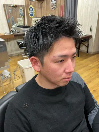 ショート メンズ 飯島 悠輝のヘアスタイル