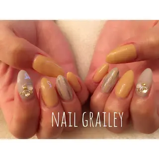 ネイル Grailey nail salonのネイルデザイン