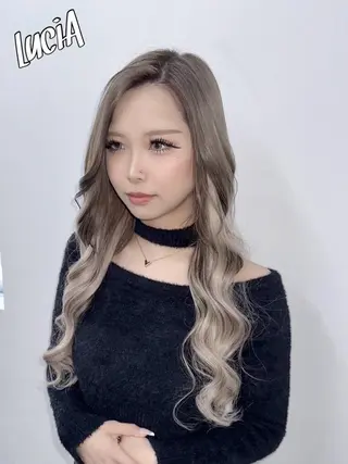 ロング カラー MISAKIエクステ ブリーチ\5900のヘアスタイル