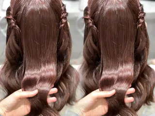ロング erina🪐新宿/ 艶カラー/レイヤーのヘアスタイル