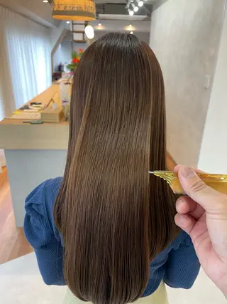ロング moro 丁寧なカウンセリングのヘアスタイル