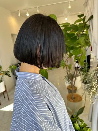 ミディアム カラー 大谷 真央のヘアスタイル