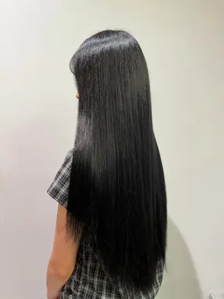 ロング 【soLo】吉田 るい/モデル募集のヘアスタイル