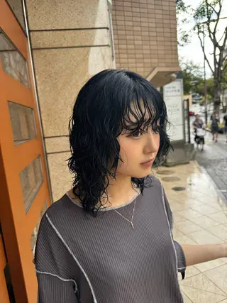 ミディアム パーマ 古賀 相己のヘアスタイル