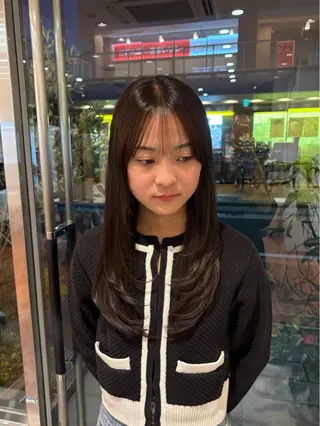 ロング 神田 音羽のヘアスタイル