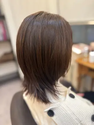 セミロング 高田 有里子のヘアスタイル
