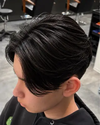 パーマ メンズ 玉置 晴太郎のヘアスタイル