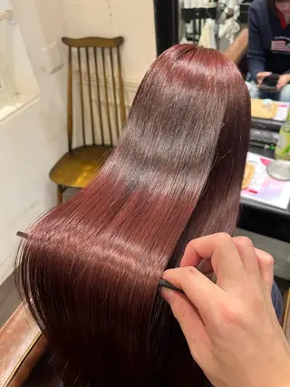 ロング カラー 草野 圭音のヘアスタイル