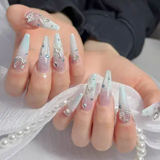 ネイル Lyna 池袋のネイルデザイン