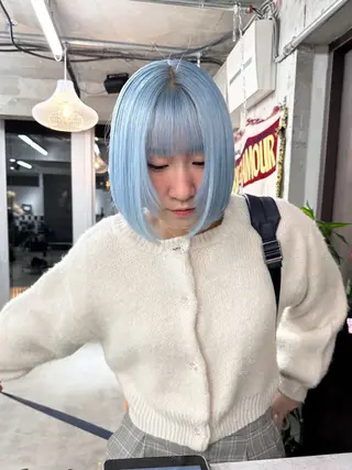 ミディアム カラー ヘアアレンジ TAKUMAブリーチ /切りっぱなし🪽のヘアスタイル