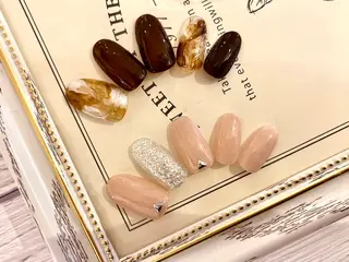 ネイル f'bloom L’ecrinのネイルデザイン