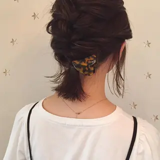 ミディアム ヘアアレンジ 市川 千夏のヘアスタイル