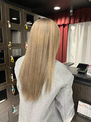 ロング カラー モデル募集 リナ⚡️newi池袋のヘアスタイル