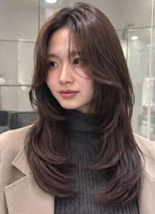 ロング カラー ダメージレス美容師 🌱水島侑理のヘアスタイル