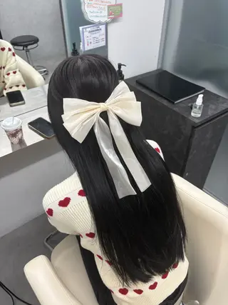 セミロング 透明感カラー×顔周り mizuki🫧のヘアスタイル