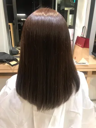 セミロング 土佐 優奈のヘアスタイル