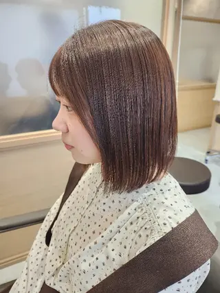 ミディアム 佐藤 恵のヘアスタイル