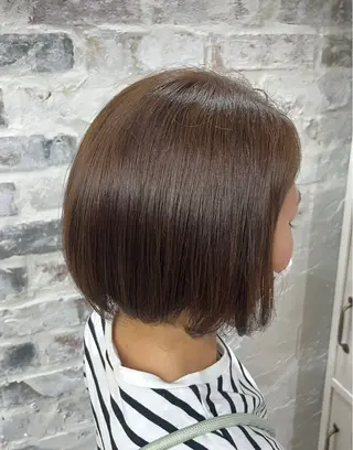 カラー カットモデル unaのヘアスタイル
