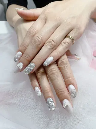 ネイル ENsalon AKIRAのネイルデザイン