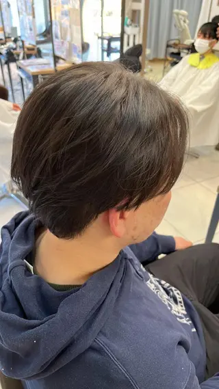 ショート LiTA長嶺 小佐井悠未のヘアスタイル