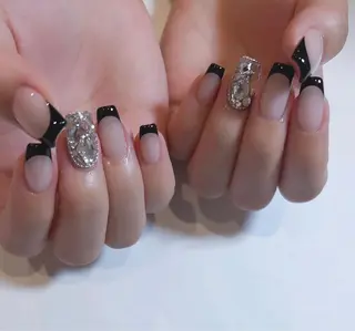 ネイル HIN NAILのネイルデザイン
