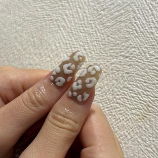 ネイル パラあり！フィルイン 美フォルムのネイルデザイン