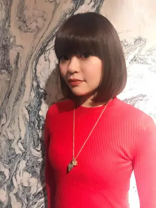 ショート カラー 藤井 さと実のヘアスタイル