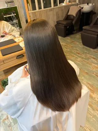 ロング カラー 艶髪特化✨縮毛矯正 🎀崎山莉里香のヘアスタイル