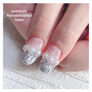 ミディアム ネイル 🐾enen style 🐾のネイルデザイン