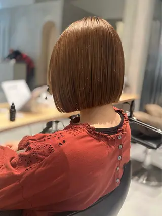 ミディアム カラー ミオ💎ショート 透ける暗髪のヘアスタイル