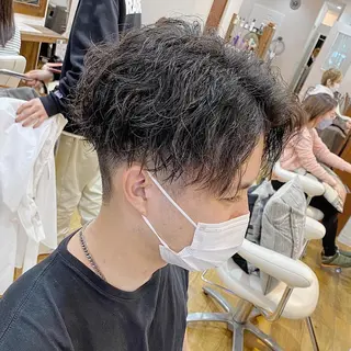 パーマ メンズ 原田 涼矢のヘアスタイル