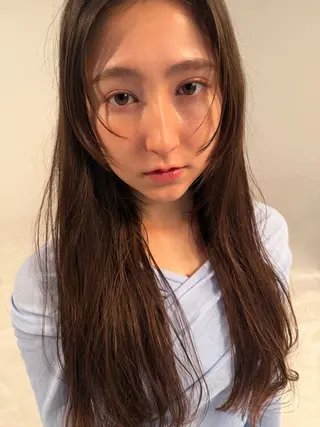 ロング ヘアメイク美容師 ayanoのヘアスタイル