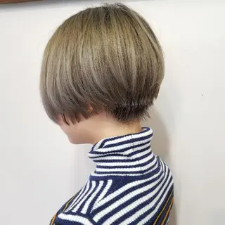 ショート Day&Night [店長]Chiakiのヘアスタイル