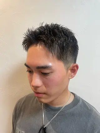 メンズ 吉田 秀斗のヘアスタイル