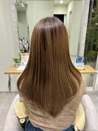 ロング 鏡原 実和のヘアスタイル