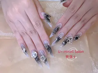 ネイル UMI ネイルサロン新宿🎀のネイルデザイン