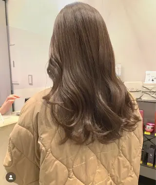 ロング カラー 抜きっぱなしブロンド /ハイトーン/カナタのヘアスタイル