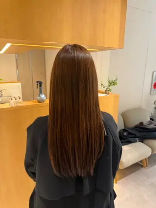 カラー yana /ブリーチモデルのヘアスタイル