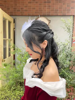 ロング ヘアアレンジ KURIA/ブリ ーチ/ダブルカラーのヘアスタイル