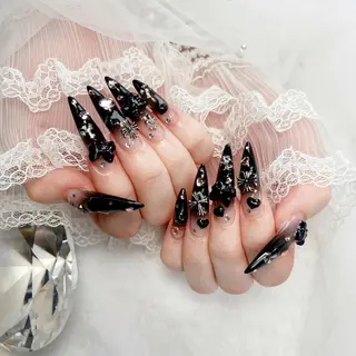 ネイル Luna Nail.Novaのネイルデザイン