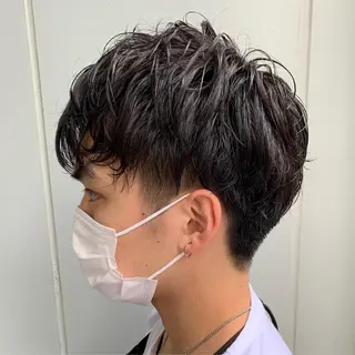 ショート カラー パーマ メンズ 明治神宮前 NANAMIのヘアスタイル