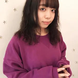 セミロング カラー パーマ 市川 千夏のヘアスタイル