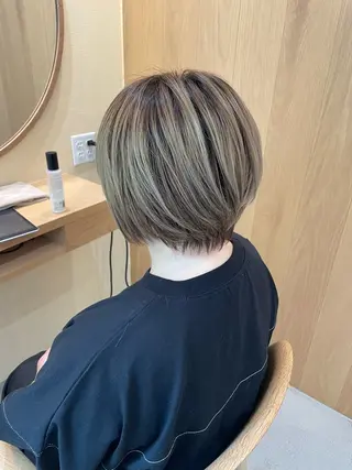 ショート 美髪 透明感カラーSotaのヘアスタイル