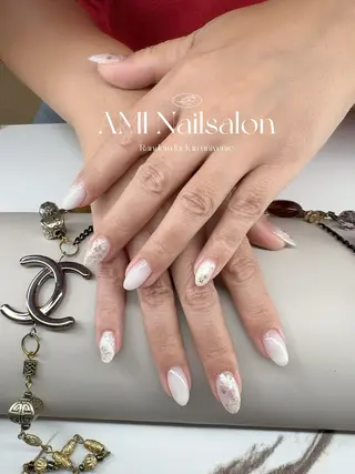 ミディアム AMI Nailsalonのネイルデザイン