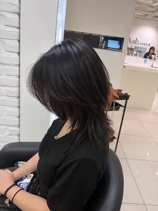 ミディアム 【レイヤー/ウルフ特 化】🖤yumanoのヘアスタイル