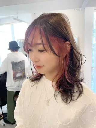ミディアム レイヤー×縮毛矯正 深見 拓のヘアスタイル