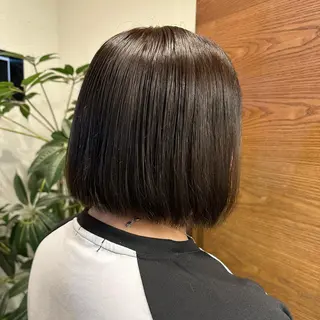 ショート カラー momo 札幌美容師のヘアスタイル