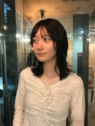 ミディアム 尾藤 浩一のヘアスタイル