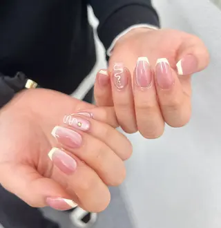 ネイル Tinicoo Yuki ❄️のネイルデザイン