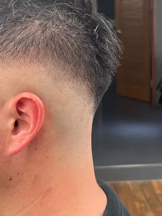 ショート メンズ メンズカット✂️ スキンフェード伊藤陸のヘアスタイル